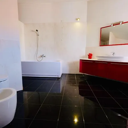 Daniela Con Piscina - Carraro Immobiliare - Family דירה